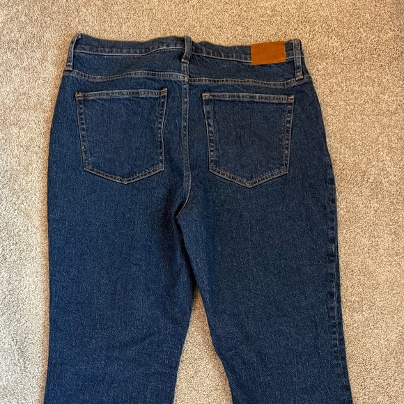 J. Crew 9" Billie Demi Boot Crop Jeans 32 - Picture 5 of 5